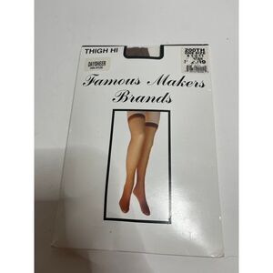 Famous Makers Brands 1 pair Thigh High Hose 8 1/2- 11 New Suntan Day Sheer‎